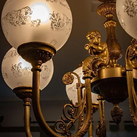 Pochon Oda ve Kahvaltı