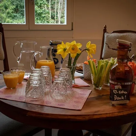 Oda ve Kahvaltı Pochon *