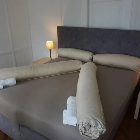 Oda ve Kahvaltı Pochon *