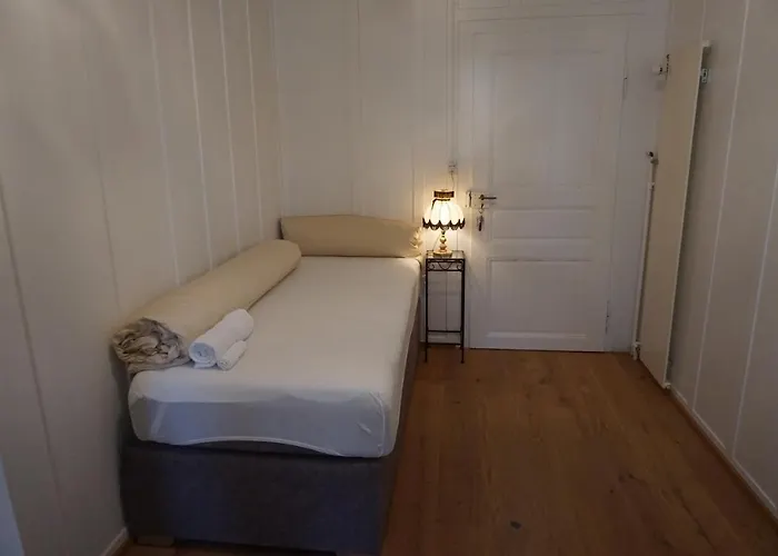 Pochon Bed & Breakfast *